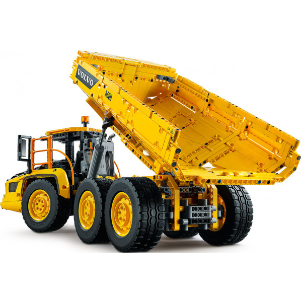 Фото - Конструктор LEGO Technik Шарнирный самосвал Volvo A25F 6х6 (42114)