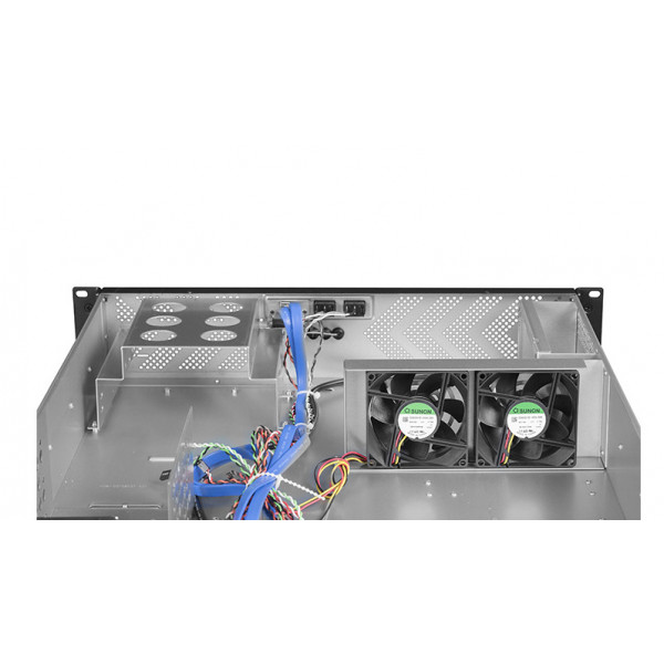 Фото - Корпус Chieftec UNC-210T-B-U3-OP