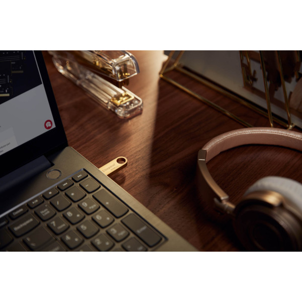 Фото - Уцінка - Флеш USB Kingston DT SE9 G3 128GB USB 3.2 Gold (DTSE9G3/128GB)