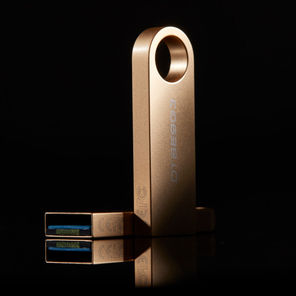 Фото - Уцінка - Флеш USB Kingston DT SE9 G3 128GB USB 3.2 Gold (DTSE9G3/128GB)