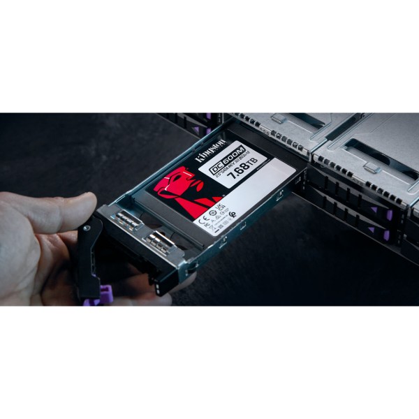 Фото - SSD-накопитель внутренний Kingston Enterprise SSD DC600M 7680GB 2.5" SATAIII 3D TLC (SEDC600M/7680G)