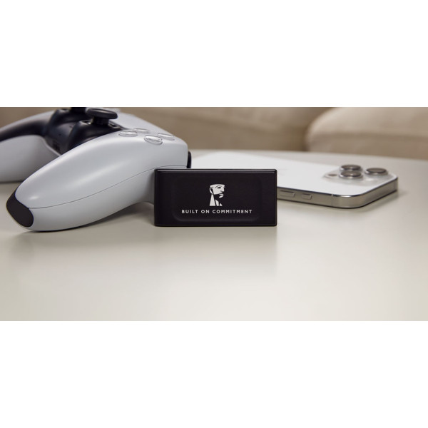 Фото - SSD-накопитель внешний Kingston XS1000 BoC 1000GB USB 3.2 Gen 2 Red (SXS1000R/1000GA)