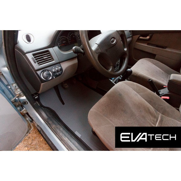 Фото - EVA коврики в салон авто передние EVAtech для Priora 2170 Lada 2007-2018 1 поколение Sedan EU LA3126AA2KBB