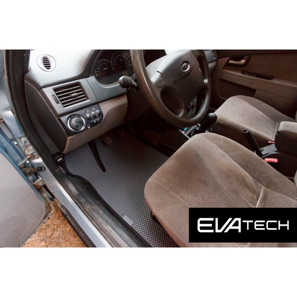 Фото - EVA килимки в салон авто EVAtech для Priora 2170 Lada 2007-2018 1 покоління Sedan EU LA3126CH5KBB