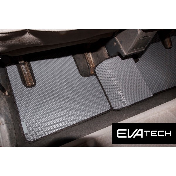 Фото - EVA коврики в салон авто EVAtech для Priora 2172 Lada 2007-2018 1 поколение Htb EU LA3128C5RBB