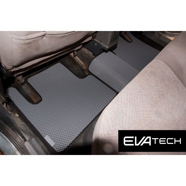 Фото - EVA коврики в салон авто EVAtech для Priora 2172 Lada 2007-2018 1 поколение Htb EU LA3128C5RBB
