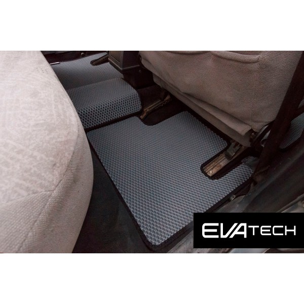 Фото - EVA коврики в салон авто EVAtech для Priora 2172 Lada 2007-2018 1 поколение Htb EU LA3128C5RBB