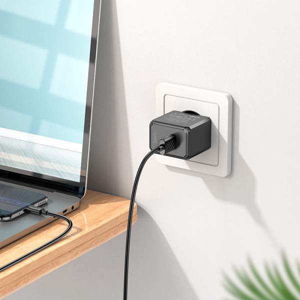 Фото - Мережевий зарядний пристрій HOCO CS11A 10.5W Black (6942007603584)