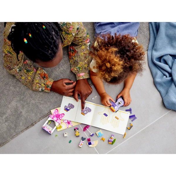 Фото - Конструктор LEGO Mickey and Friends Магазин мороженого Минни (10773)