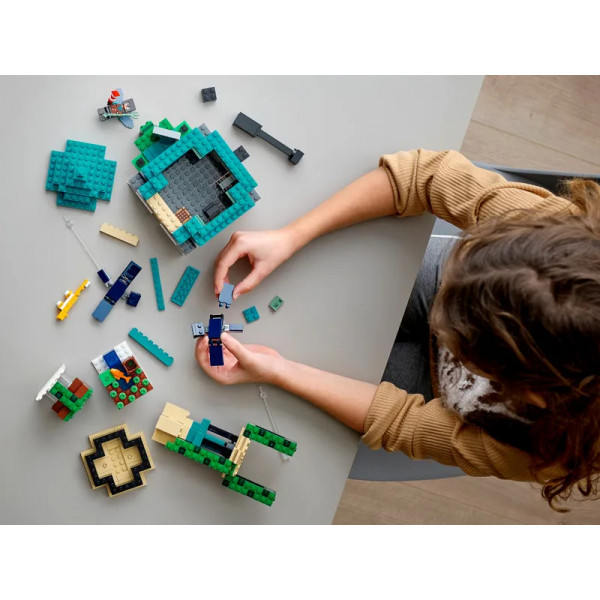 Фото - Конструктор LEGO Minecraft Небесна вежа (21173)