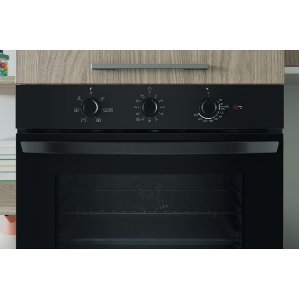 Фото - Духовой шкаф Indesit IO 235H B