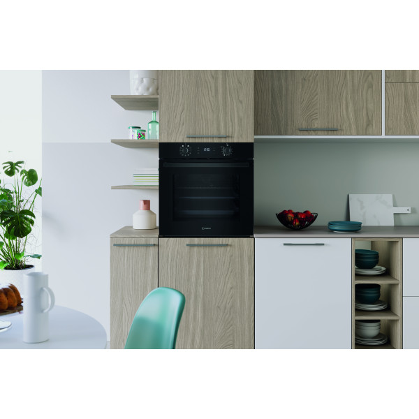 Фото - Духовой шкаф Indesit IO K58HS B