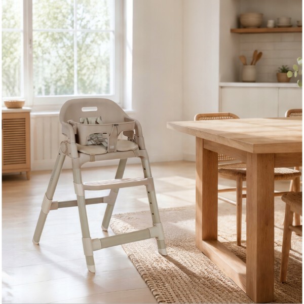 Фото - Стульчик для кормления классический Lionelo MATT BEIGE SAND