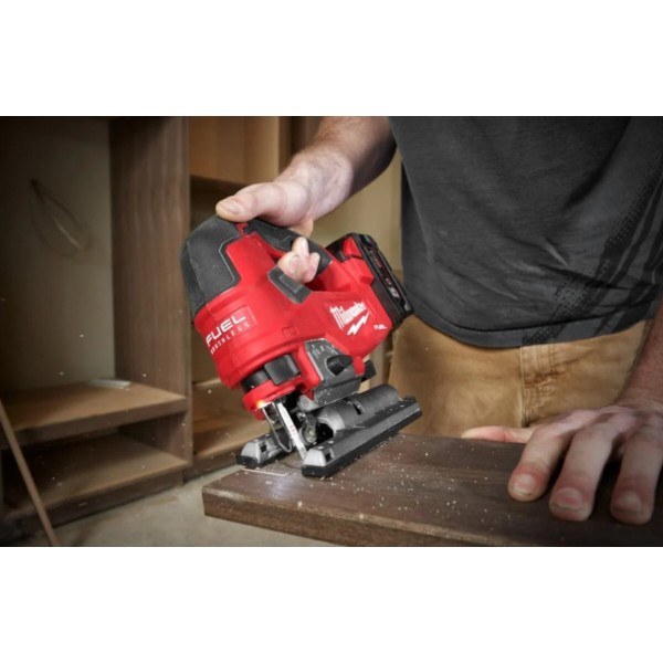 Фото - Электролобзик Milwaukee M18 FJS-0X (4933464726)