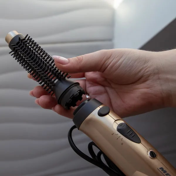 Фото - Фен-щетка MPM HB-810