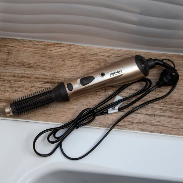 Фото - Фен-щетка MPM HB-810