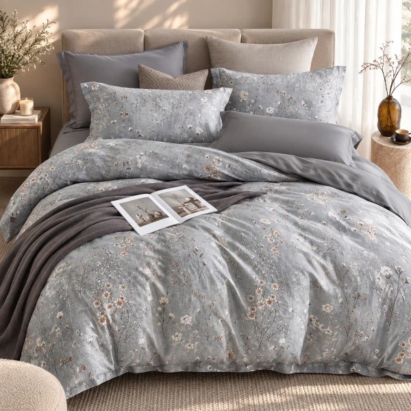Фото - Комплект постельного белья Love You 160×220х2 тенсель 300TC Silver (ly63052)