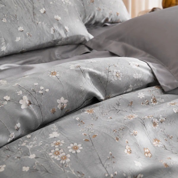 Фото - Комплект постельного белья Love You 160×220х2 тенсель 300TC Silver (ly63052)
