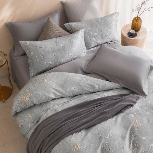 Фото - Комплект постельного белья Love You 160×220х2 тенсель 300TC Silver (ly63052)