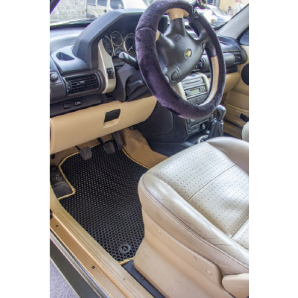 Фото - EVA коврики в салон авто EVAtech для Freelander (L314) 5-doors (with rest pedal) Land Rover 1997-2006 1 поколение SUV EU LR22906CB5TL4SBB
