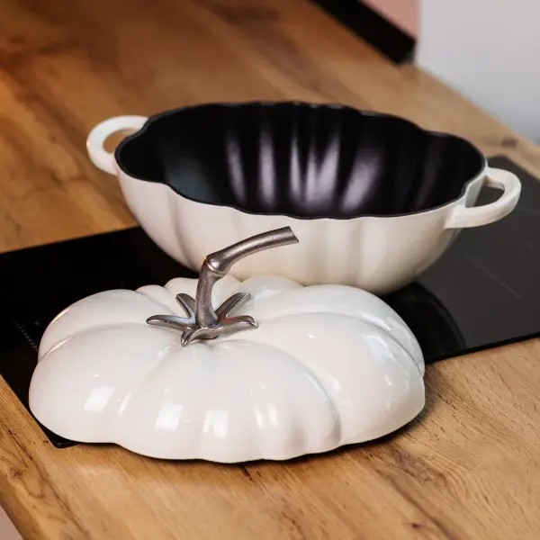 Фото - Кастрюля Lugi Iron Tomato 2,5 л (HP-FLG-20 BEIGE)