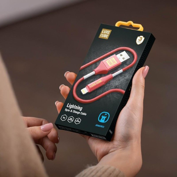 Фото - Кабель Luxe Cube Armored USB-Lightning 1m Red (8886668686099)