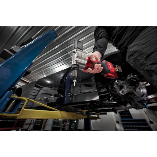 Фото - Ключ заклепочный Milwaukee M12 BPRT-0 2,4-4,8 мм (4933464404)