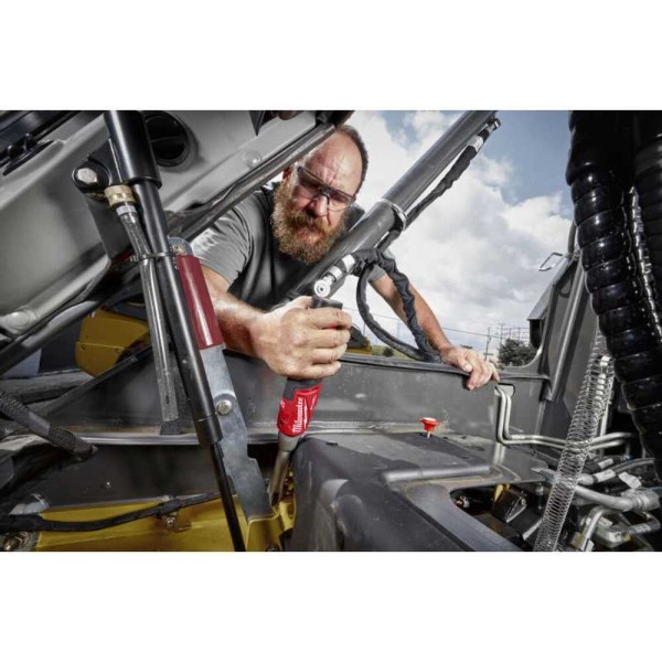 Фото - Ключ-трещетка Milwaukee FUEL 1/4 M12 FHIR14LR-0 (4933480790)