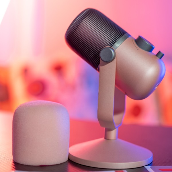 Фото - Микрофон для компьютера проводной Thronmax M4R Pink (M4RTHRONMAX)