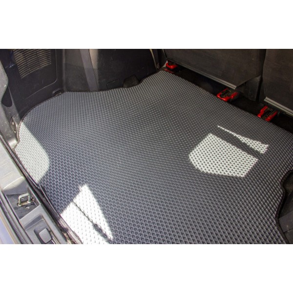 Фото - Коврик из экокожи в багажник авто EVAtech ECO для Outlander XL Mitsubishi 2006-2012 2 поколение SUV EU (MT3181BA1BBB)