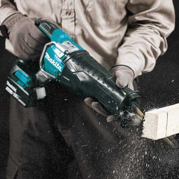 Фото - Пила сабельная Makita DJR186Z без АКБ и БП