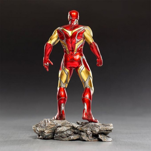 Фото - Колекційна фігурка Iron Studios MARVEL The Infinity Saga - Iron Man (MARCAS44221-10)