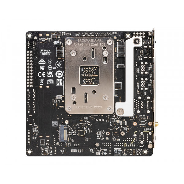 Фото - Материнська плата MSI MPG B650I EDGE WIFI DDR5