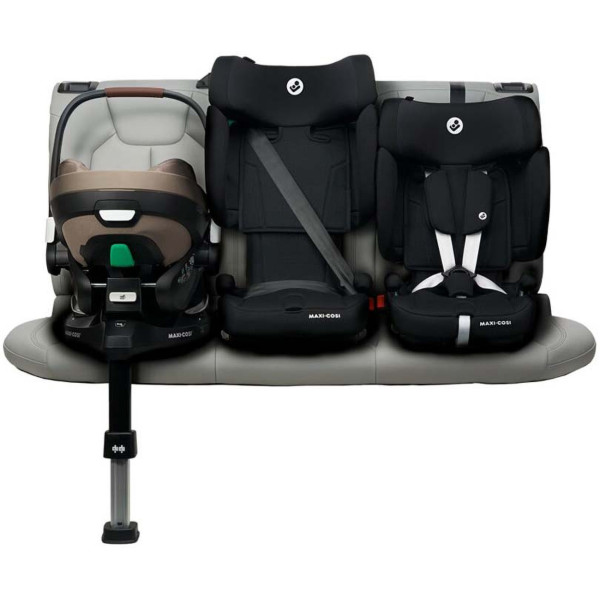 Фото - Автокрісло Maxi-Cosi Nomad XL Plus Authentic Black