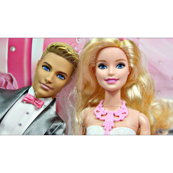 Фото - Лялька Barbie Королівська наречена (CFF37)
