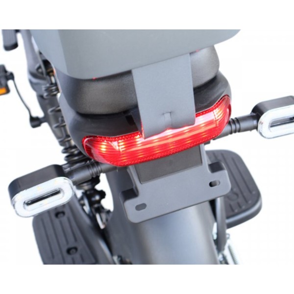 Фото - Електроскутер Maxxter E600 Silver