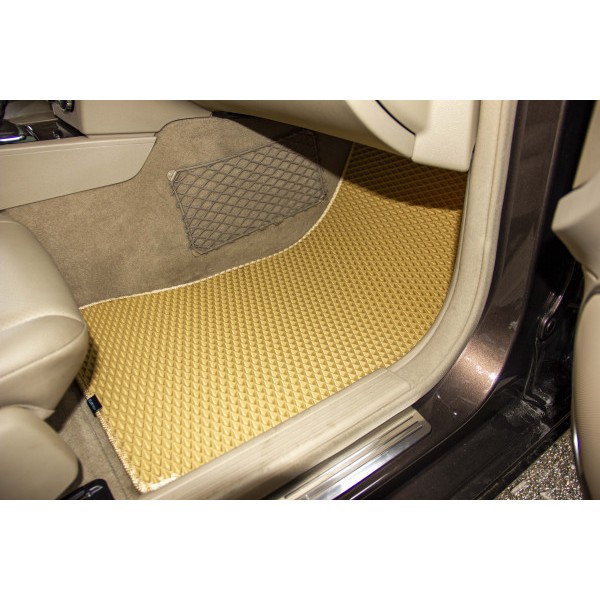 Фото - Коврики из экокожи в салон авто EVAtech для C-Class (W204) Mercedes-Benz 2007-2015 1 поколение Sedan EU (MB3156C5MS2BBB)