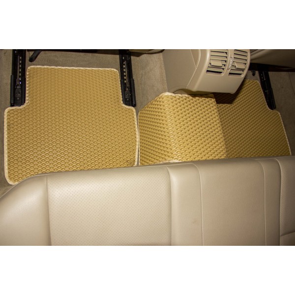 Фото - Коврики из экокожи в салон авто EVAtech для C-Class (W204) Mercedes-Benz 2007-2015 1 поколение Sedan EU (MB3156C5MS2BBB)
