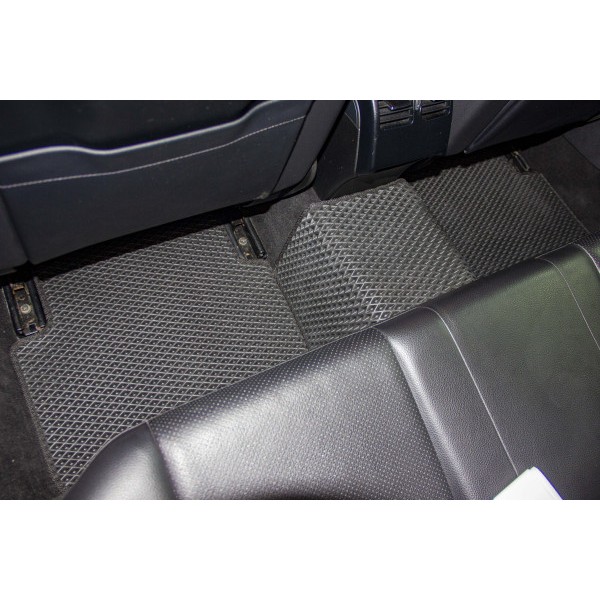 Фото - Коврики из экокожи в салон авто EVAtech для C-Class (W204) Mercedes-Benz 2007-2015 1 поколение Sedan EU (MB3156C5MS2BBB)