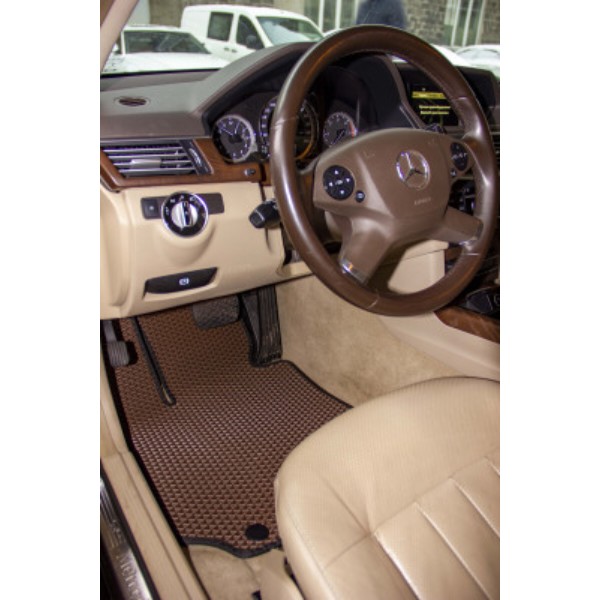 Фото - Коврики из экокожи в салон авто EVAtech для E-Class (W212) Mercedes-Benz 2009-2016 4 поколение Sedan EU (MB3160C5MS2BBB)