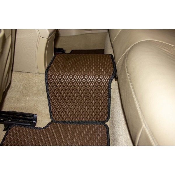 Фото - Коврики из экокожи в салон авто EVAtech для E-Class (W212) Mercedes-Benz 2009-2016 4 поколение Sedan EU (MB3160CB5MS2BBB)