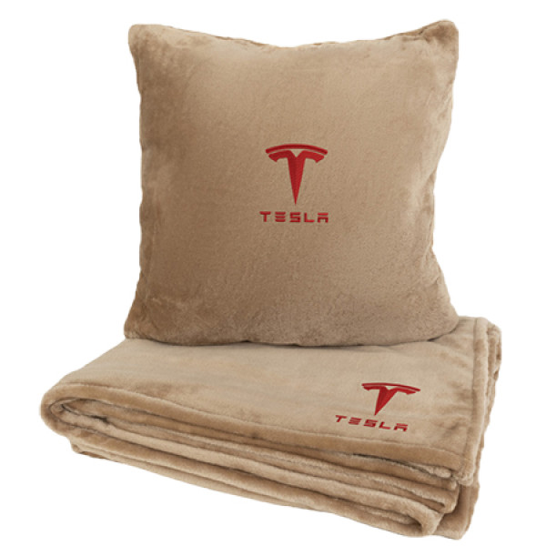 Фото - Набір плед + подушка в авто EVAtech M для Tesla бежеві MBLMPSMIV042