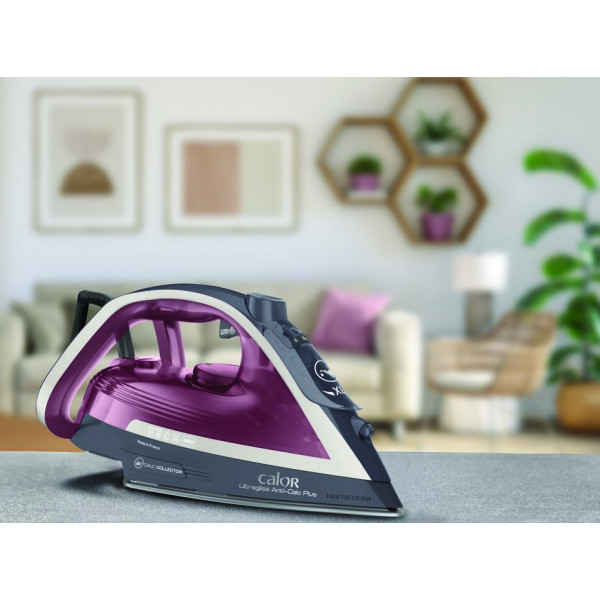 Фото - Уценка - Утюг Tefal Ultragliss Plus FV6840E0