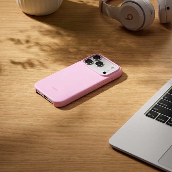 Фото - Чехол для смартфона Apple Beats iPhone 17 Pro Case with MagSafe and Camera Control Pebble Pink (MGKF4)