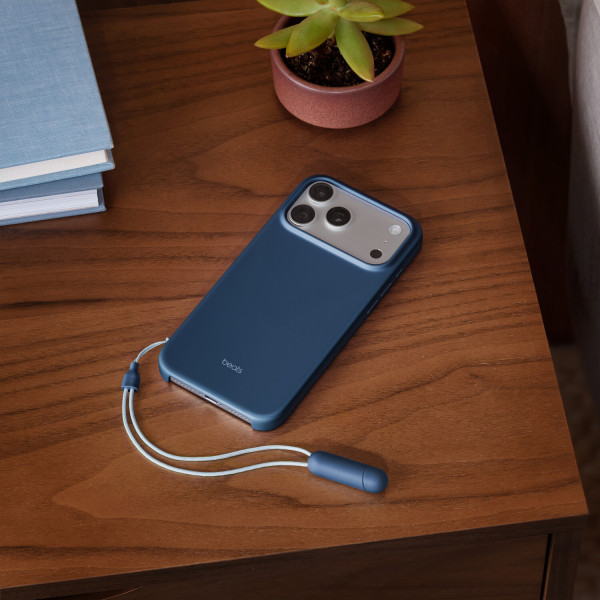 Фото - Чохол для смартфону Apple Beats iPhone 17 Pro Max Kickstand Case with MagSafe and Camera Control Bedrock Blue (MGTR4)