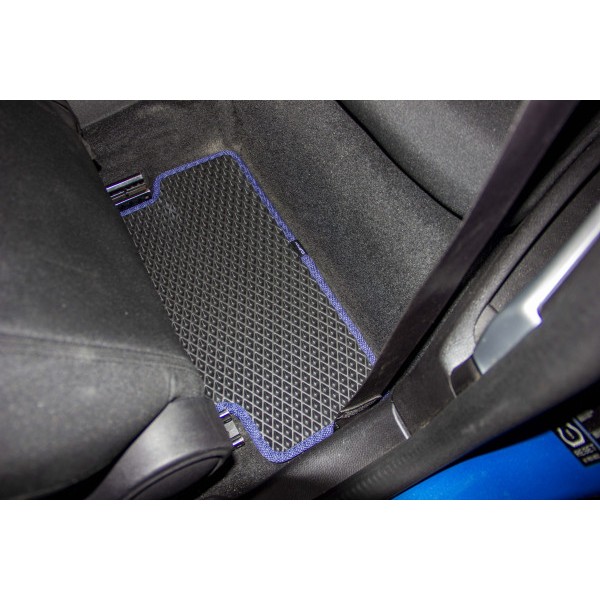Фото - Коврики из экокожи в салон авто EVAtech для Cooper (R56) 3-doors MINI 2006-2014 2 поколение Htb EU (MI21844P4BW4BBB)