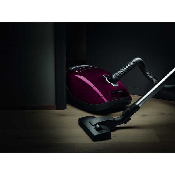 Фото - Пилосос для сухого прибирання з мішком Miele SGEF3 BRRT (cat/dog)