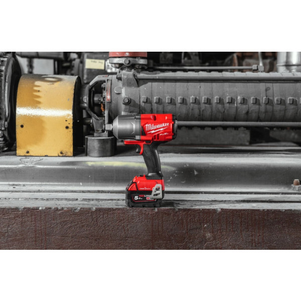 Фото - Гайковерт аккумуляторный Milwaukee 3/4" 2034Нм M18 FUEL ONEFHIWF34-0 ONE-KEY (4933499164)