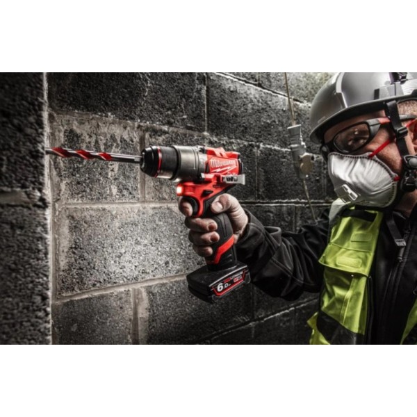 Фото - Дрель-шуруповерт Milwaukee M12 FPD2-0 (4933479867)