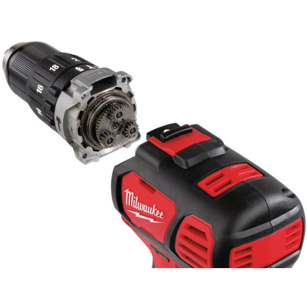 Фото - Дрель-шуруповерт Milwaukee M18 BPD-0 (4933443500)